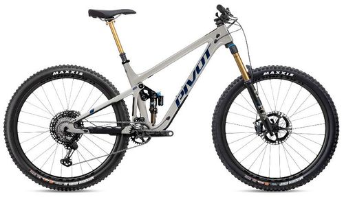 Light tan 2020 Pivot Switchblade Team XTR enduro mountain bike