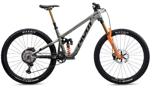 Metallic green 2021 Pivot Firebird Pro XT/XTR enduro mountain bike