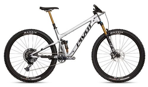 Silver 2021 Pivot Trail 429 Pro mountain bike